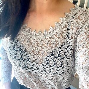 Beige lace long sleeve blouse